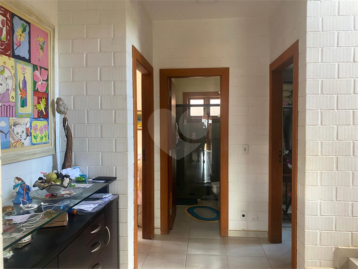 Foto REO1097310