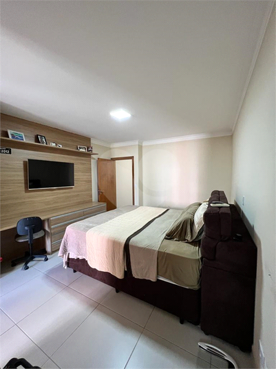 Foto REO1097318