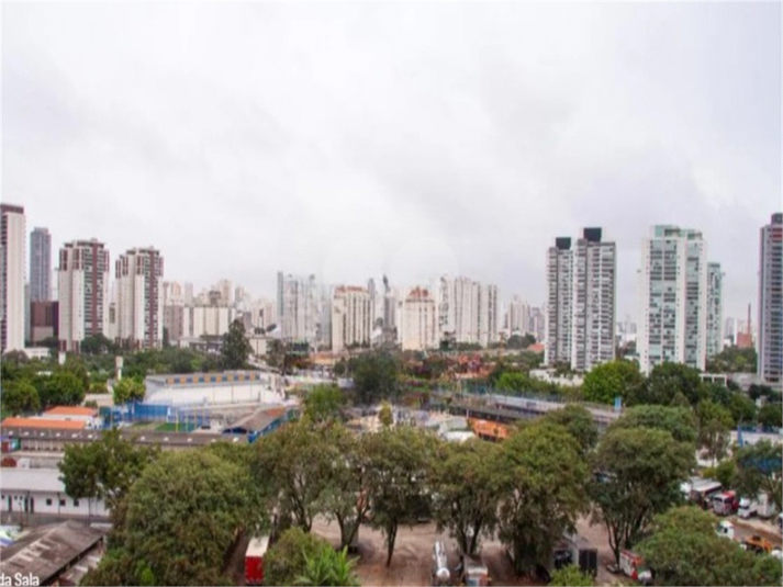 Foto REO1097329