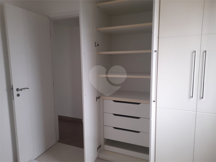Foto REO1097341