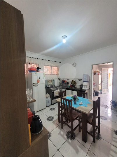 Foto REO1097345