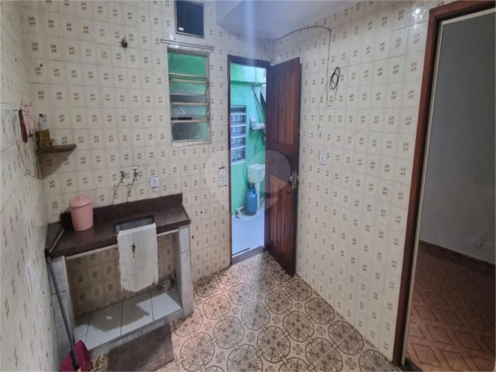 Foto REO1097347