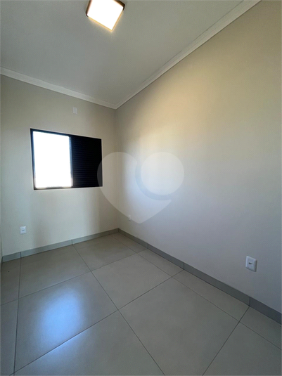 Foto REO1097365