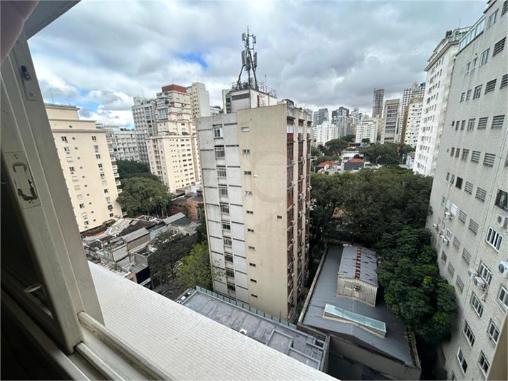 Foto REO1097375
