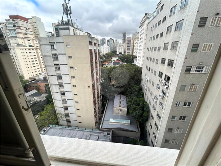 Foto REO1097375