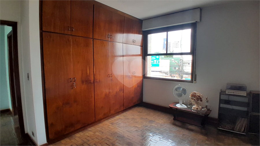 Foto REO1097379