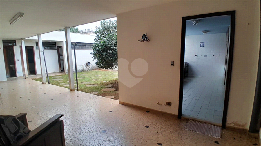 Foto REO1097379