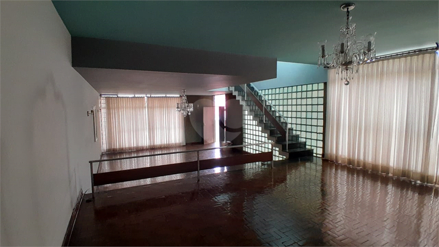 Foto REO1097379