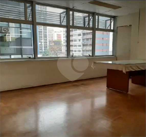 Foto REO1097386