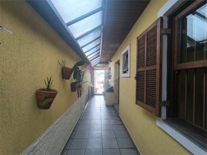 Foto REO1097390