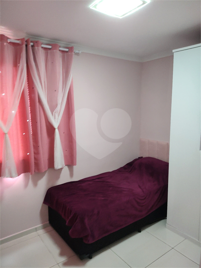 Foto REO1097396