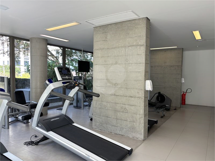 Foto REO1097400