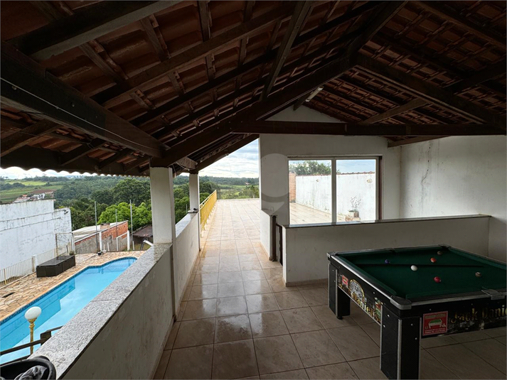 Foto REO1097408