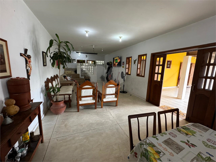 Foto REO1097408