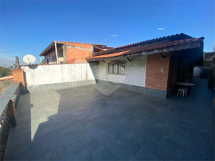 Foto REO1097427