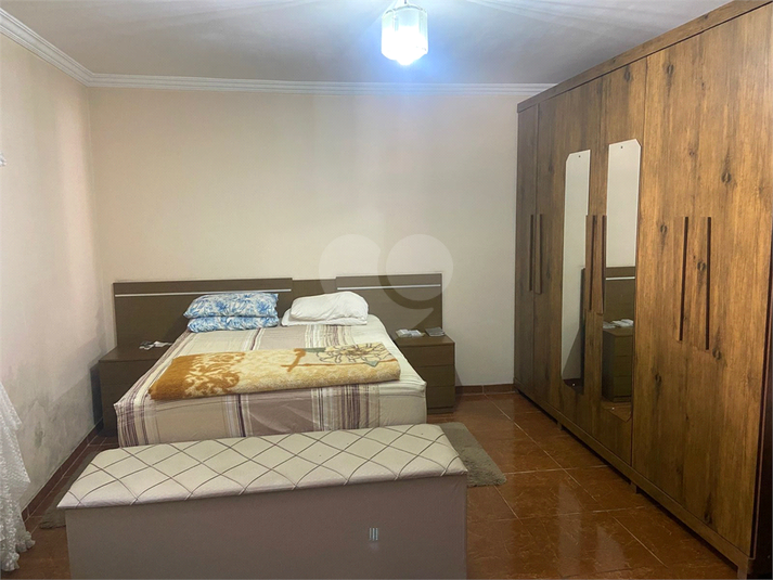 Foto REO1097427
