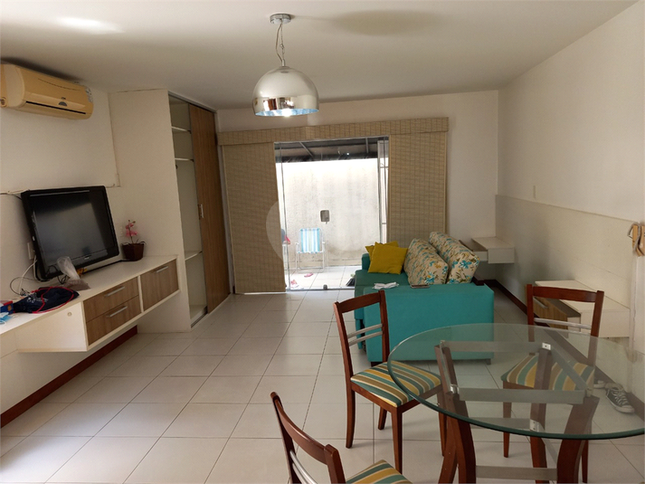 Foto REO1097432