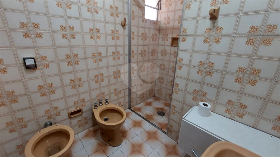 Foto REO1097435