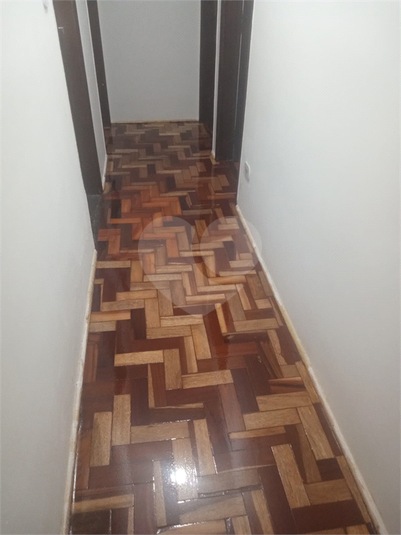 Foto REO1097435