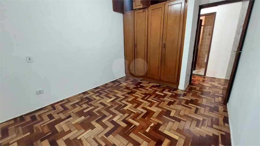 Foto REO1097435