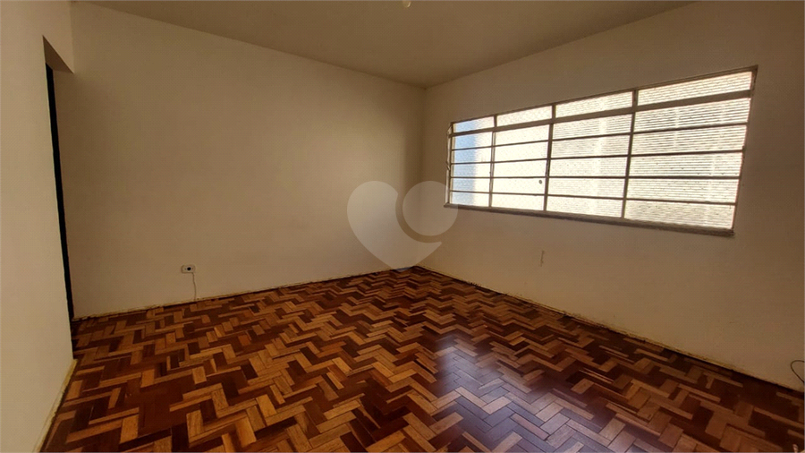 Foto REO1097435