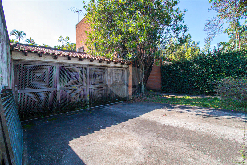 Foto REO1097436