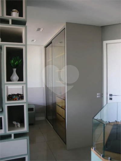 Foto REO1097440