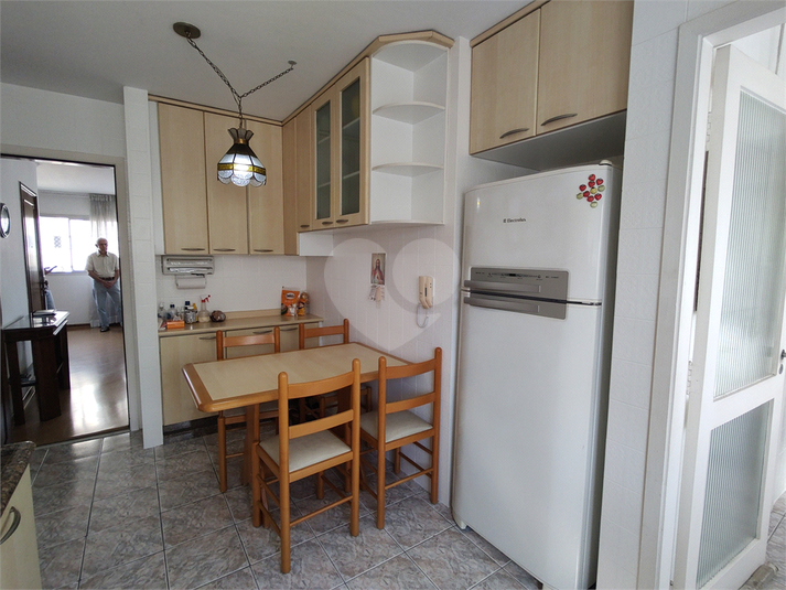 Foto REO1097445