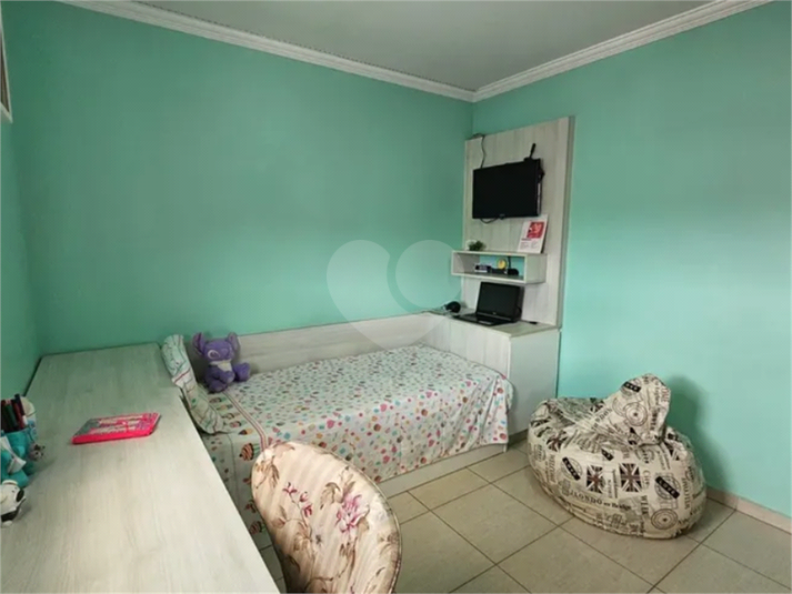 Foto REO1097464