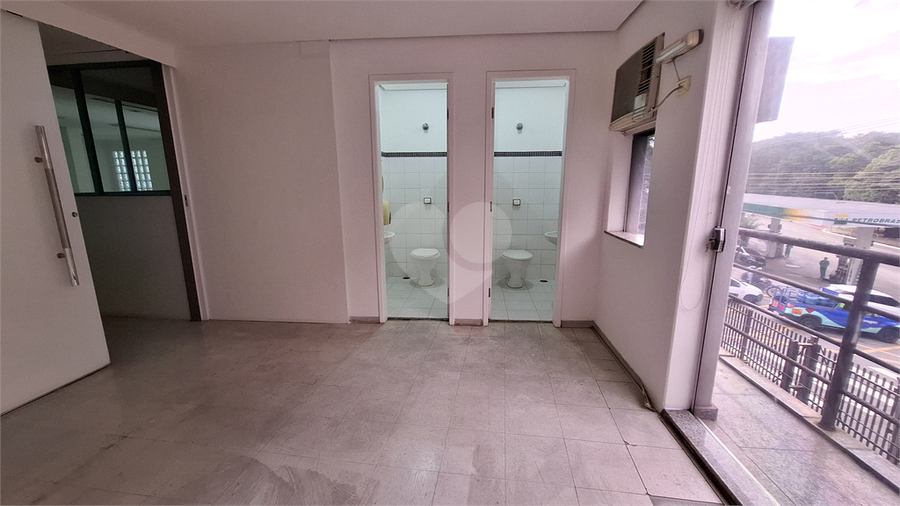 Foto REO1097474