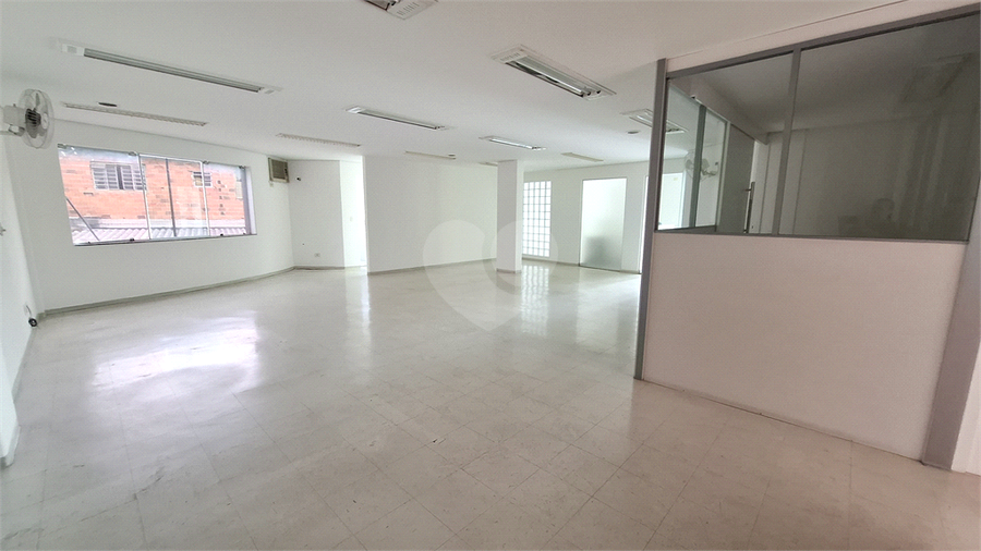 Foto REO1097476