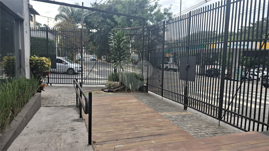 Foto REO1097476