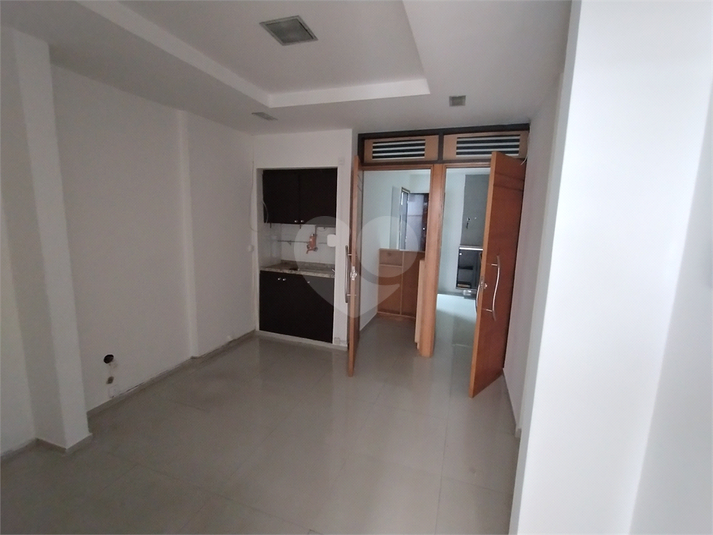 Foto REO1097477