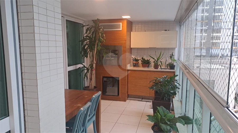 Foto REO1097480