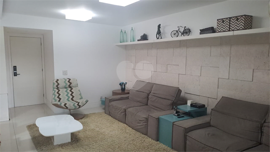 Foto REO1097480