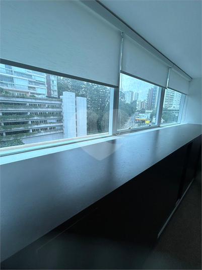 Foto REO1097486