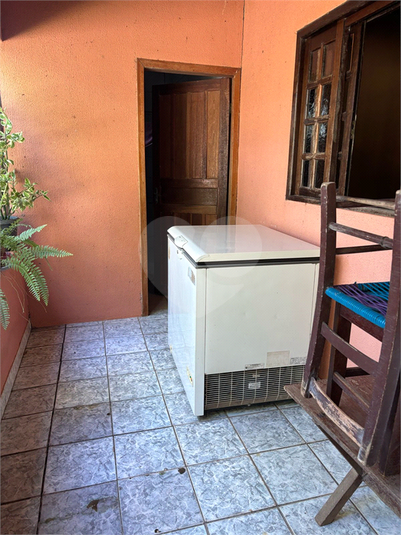 Foto REO1097497