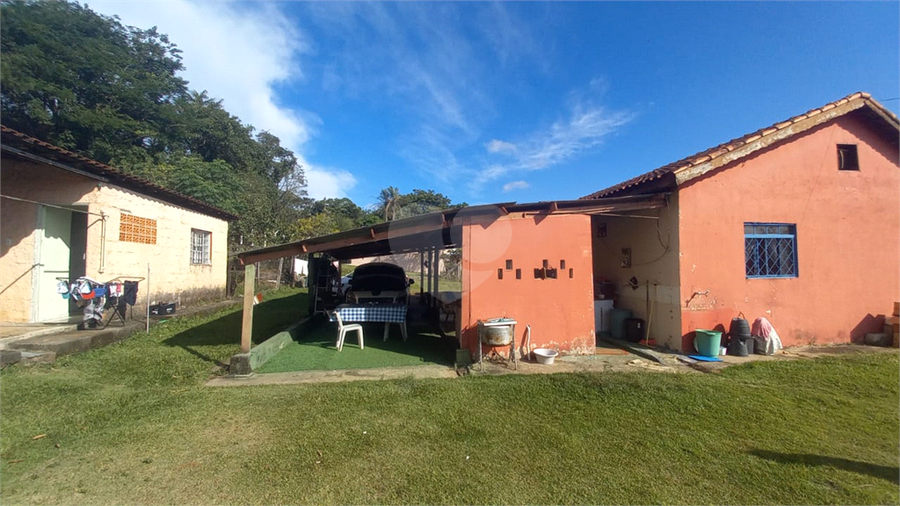 Foto REO1097506