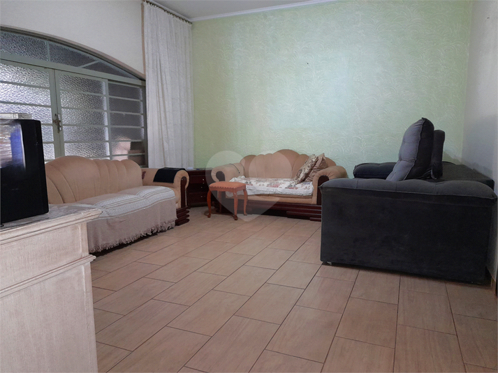 Foto REO1097519