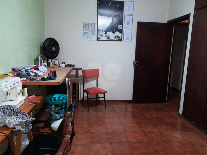 Foto REO1097519