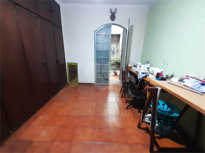 Foto REO1097519