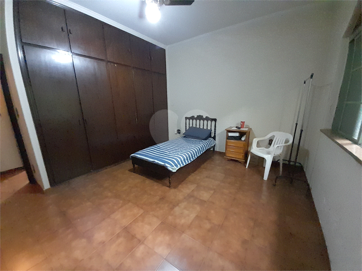 Foto REO1097519