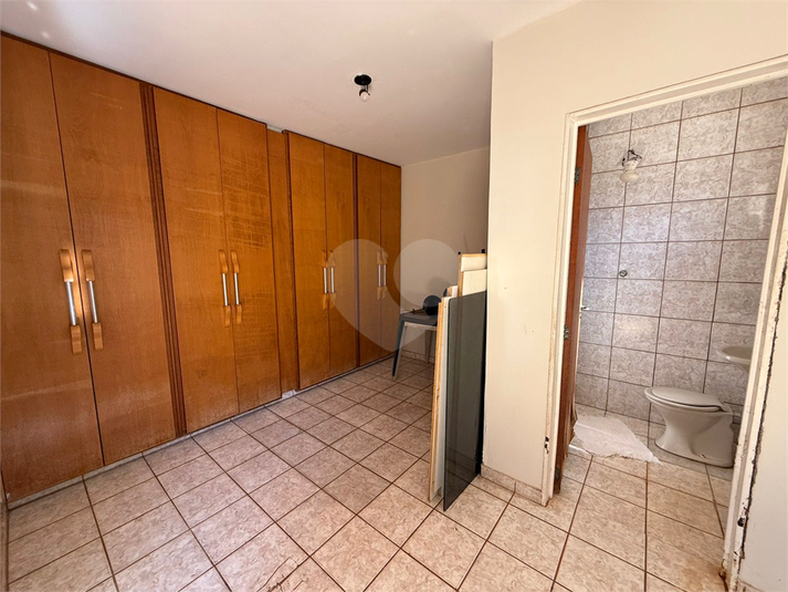 Foto REO1097525
