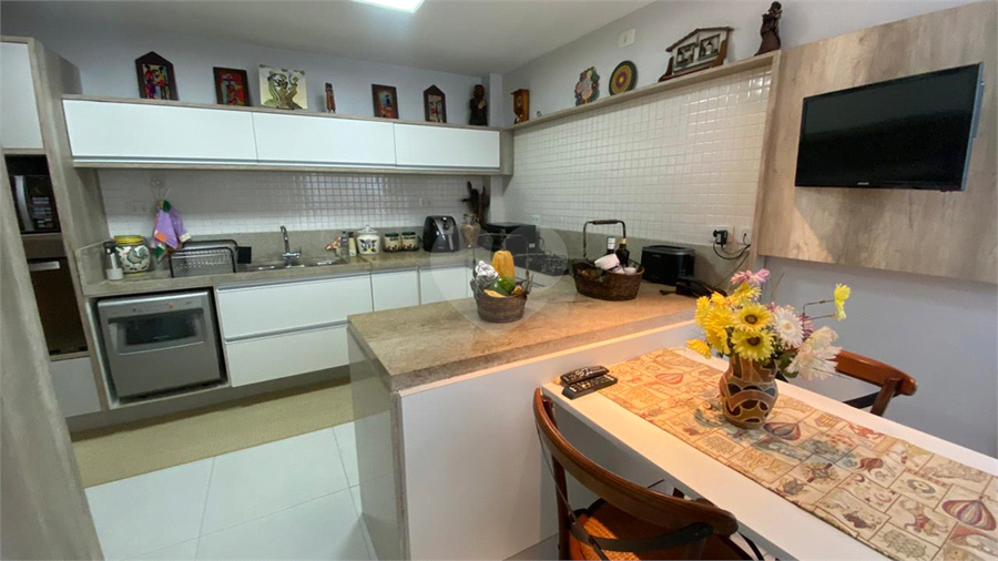 Foto REO1097537
