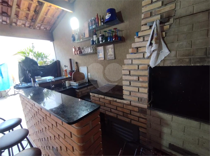 Foto REO1097540