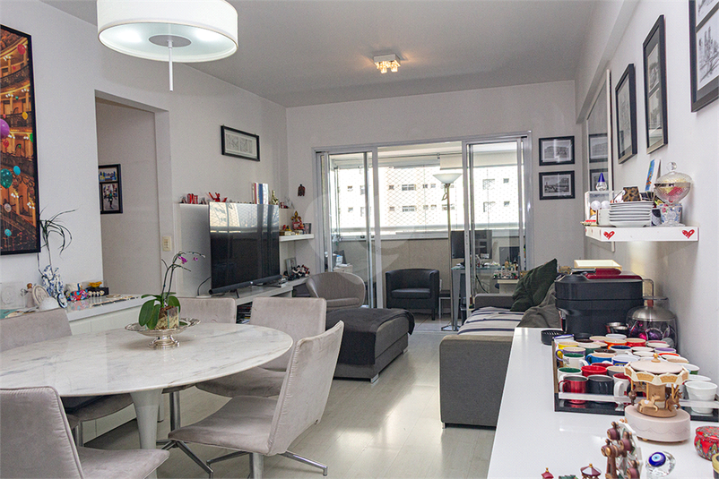 Foto REO1097543