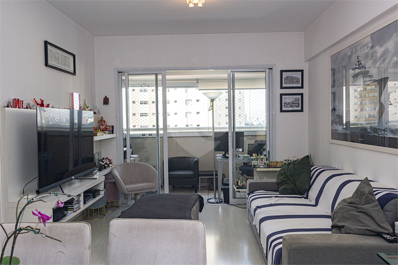 Foto REO1097543