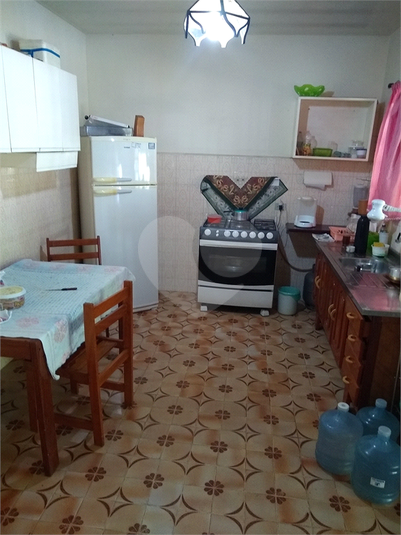 Foto REO1097553