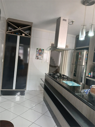 Foto REO1097576