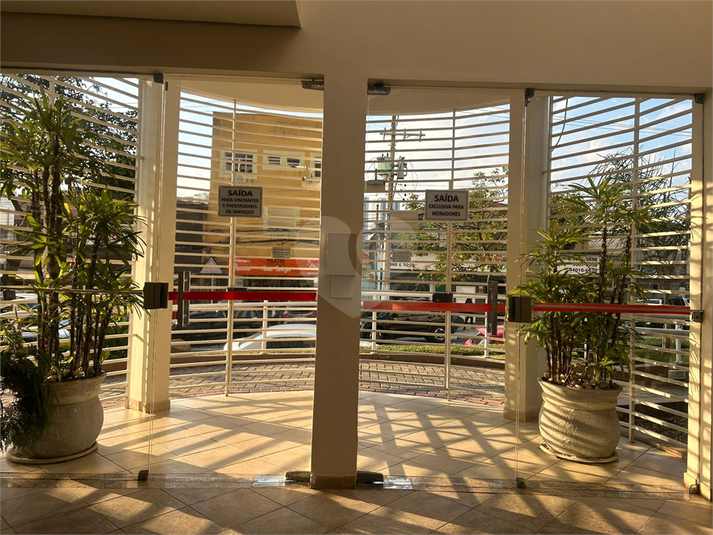 Foto REO1097583